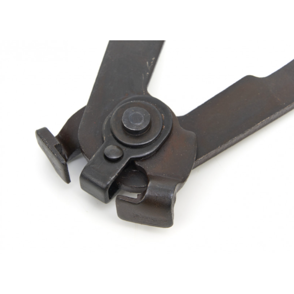 Ear clamp pliers